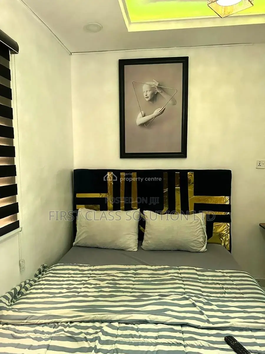 Fully Furnished and Serviced Luxury 1 Bedroom Apartment