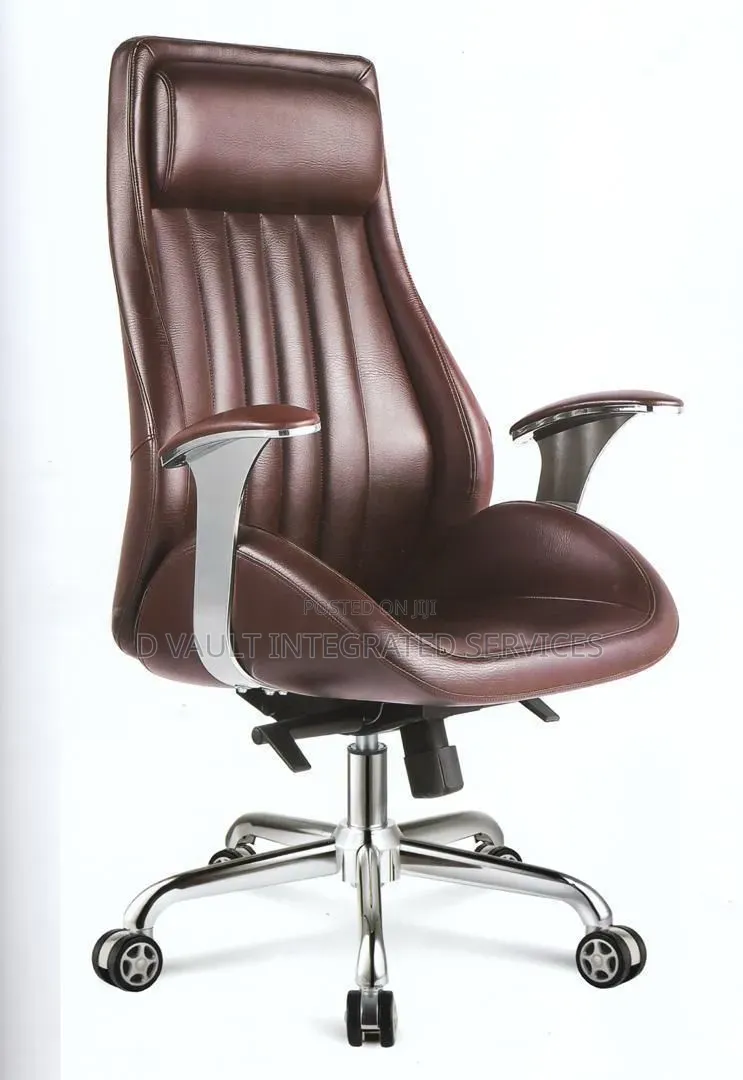 Office Chair / Modern Swivel Chair