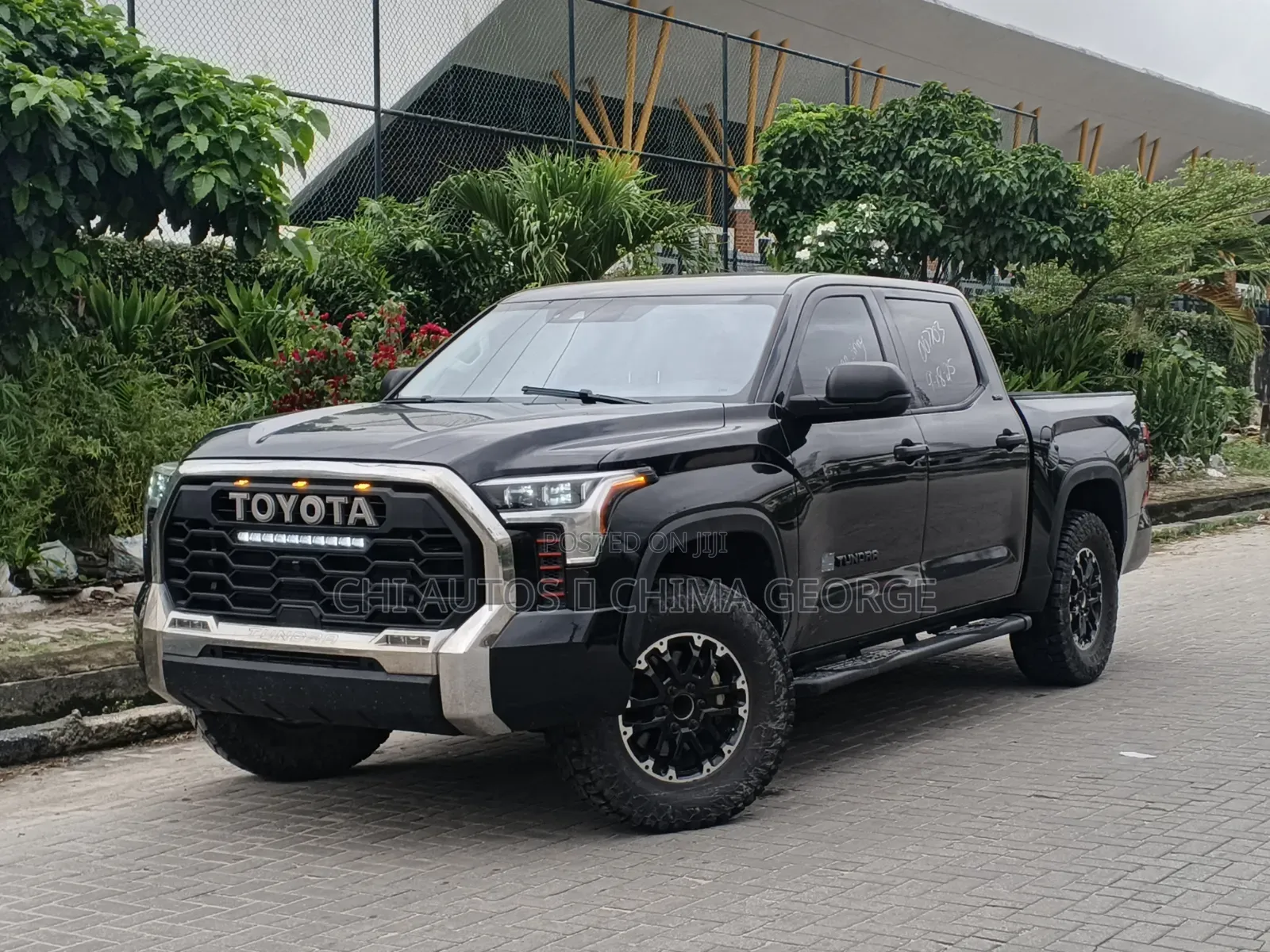 Toyota Tundra Limited 2022 Black