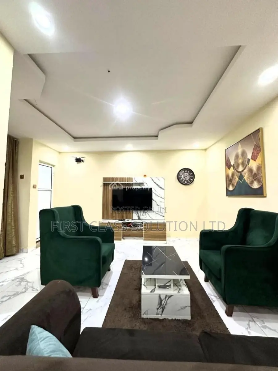 Nicely Furnished and Well Serviced Luxury 2 Bedroom Apartment