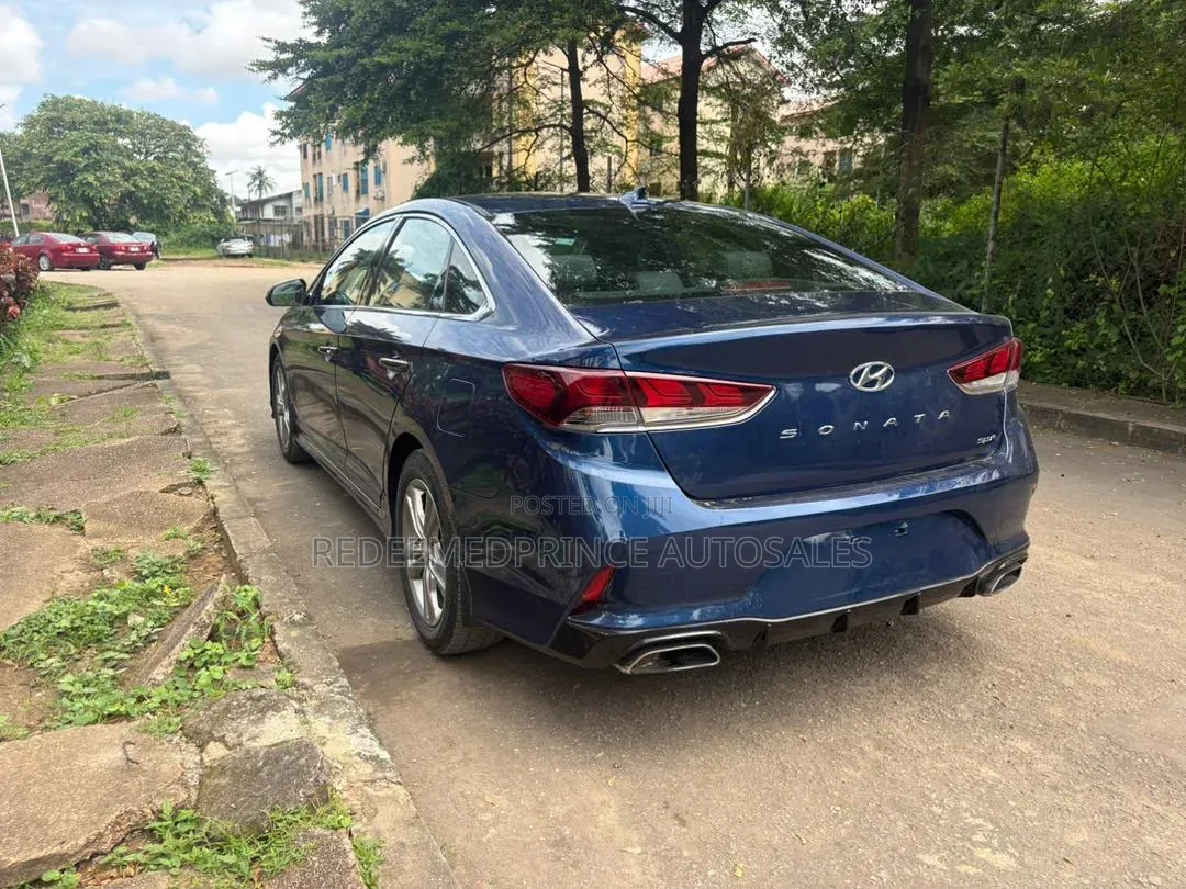 Hyundai Sonata SE 2020 Blue