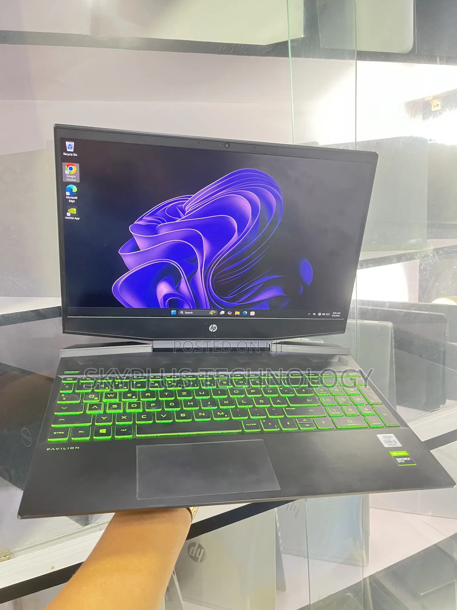Laptop HP Pavilion Gaming Laptop 15-dk2xxx 16GB Intel Core i5 SSD 256GB