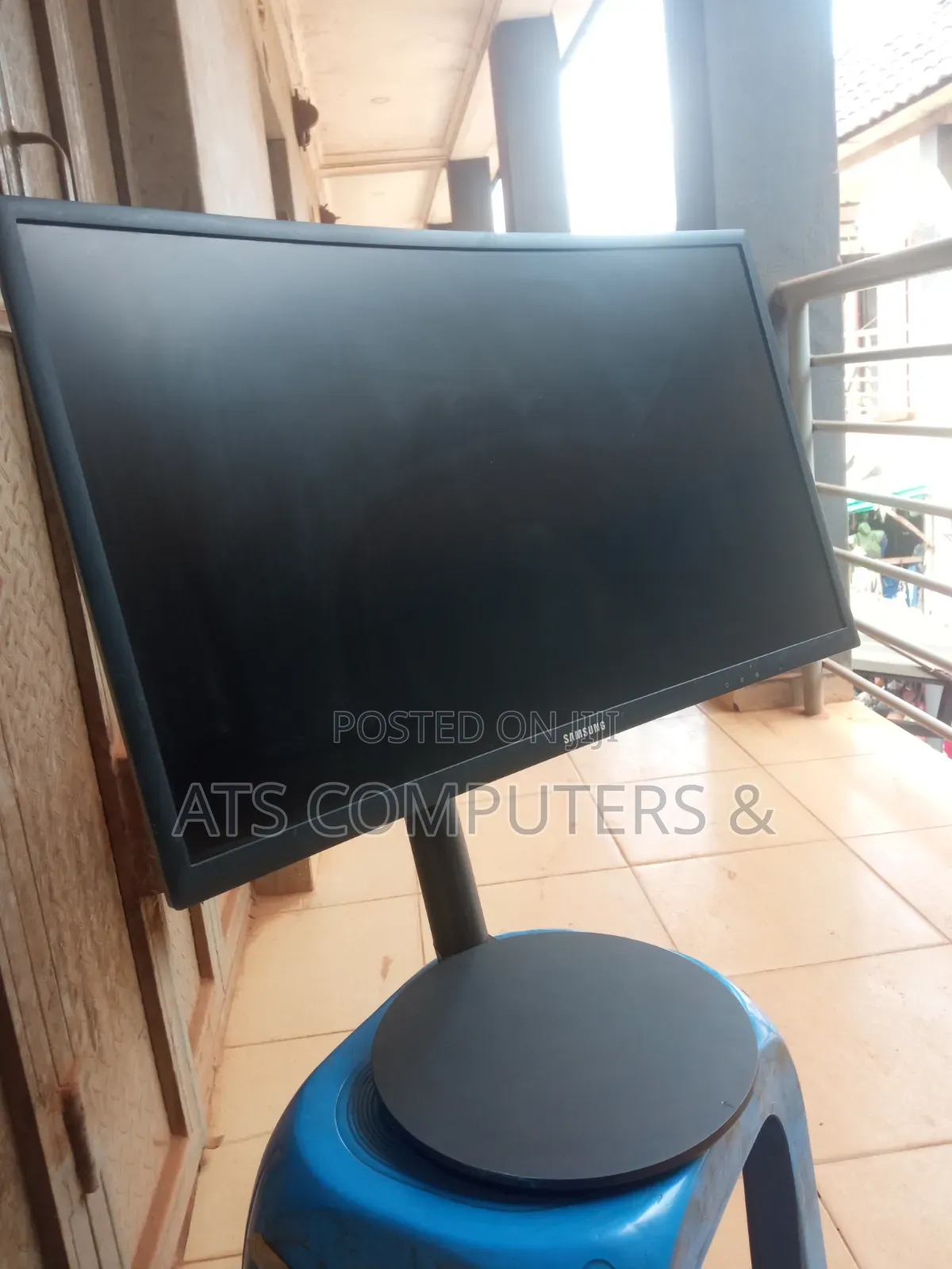 24 Inches Samsung Curve Gaming Monitor 144hz