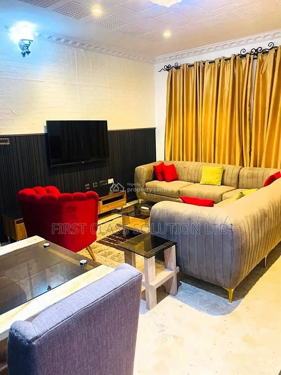 Sensationally Furnished and Serviced Luxury 1 Bedroom Apartment