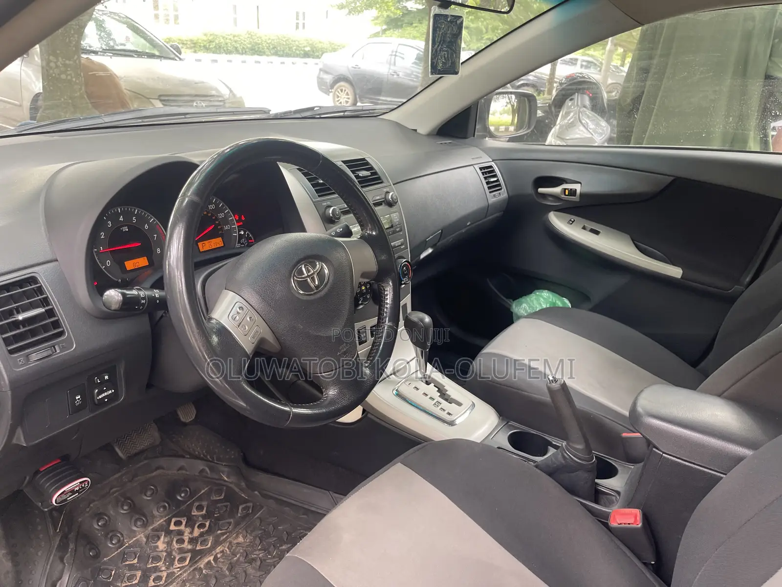 Toyota Corolla S 4dr Sedan (1.8L 4cyl 4A) 2010 Silver