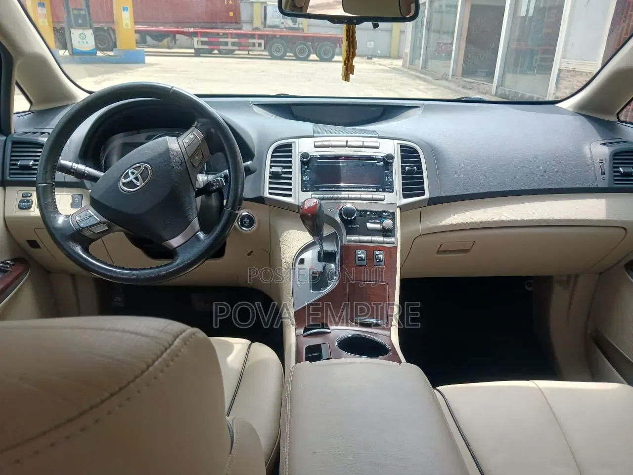 Toyota Venza V6 AWD 2012 Brown