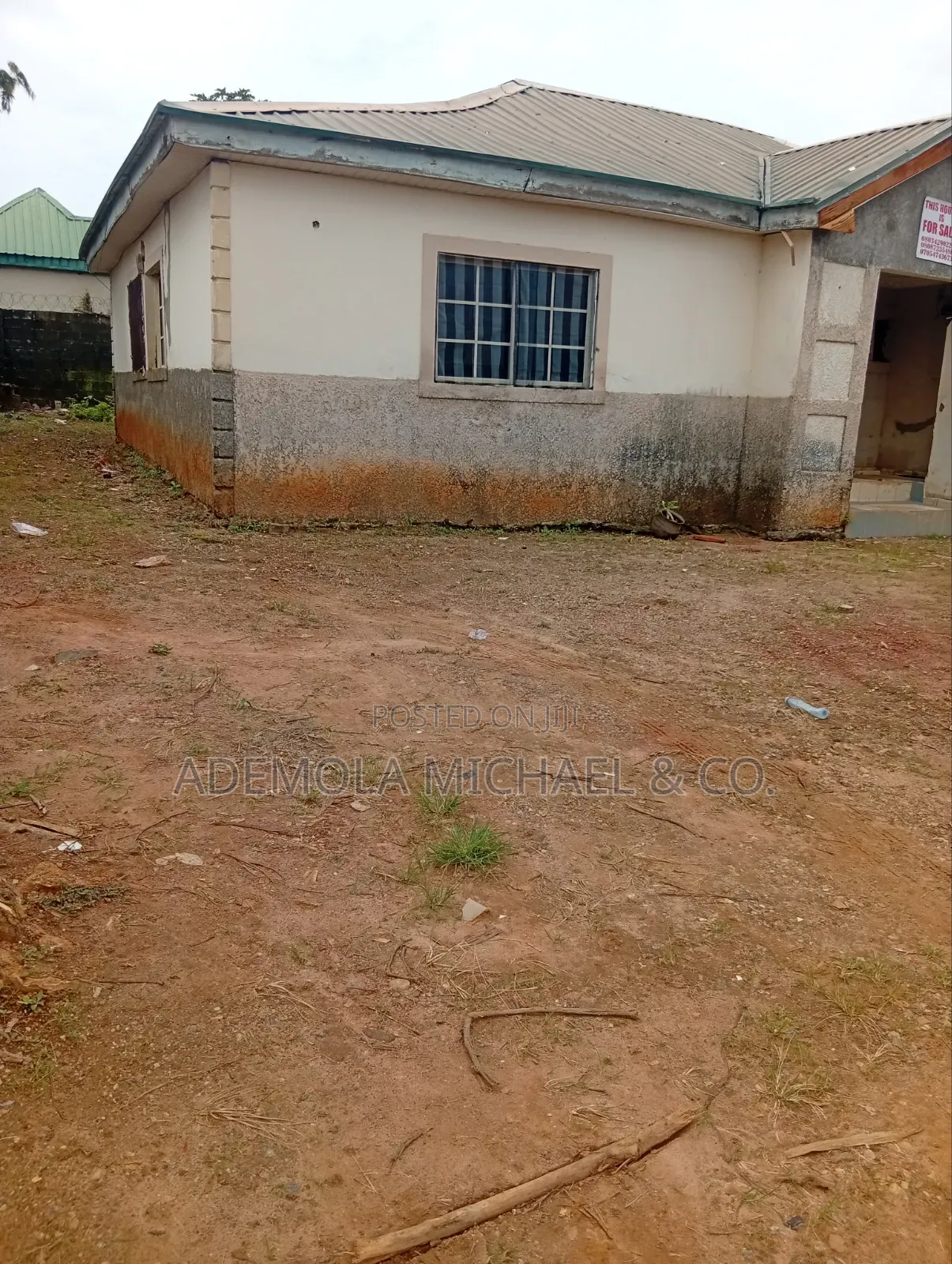2bdrm Bungalow in Phase4 Army Estate for sale