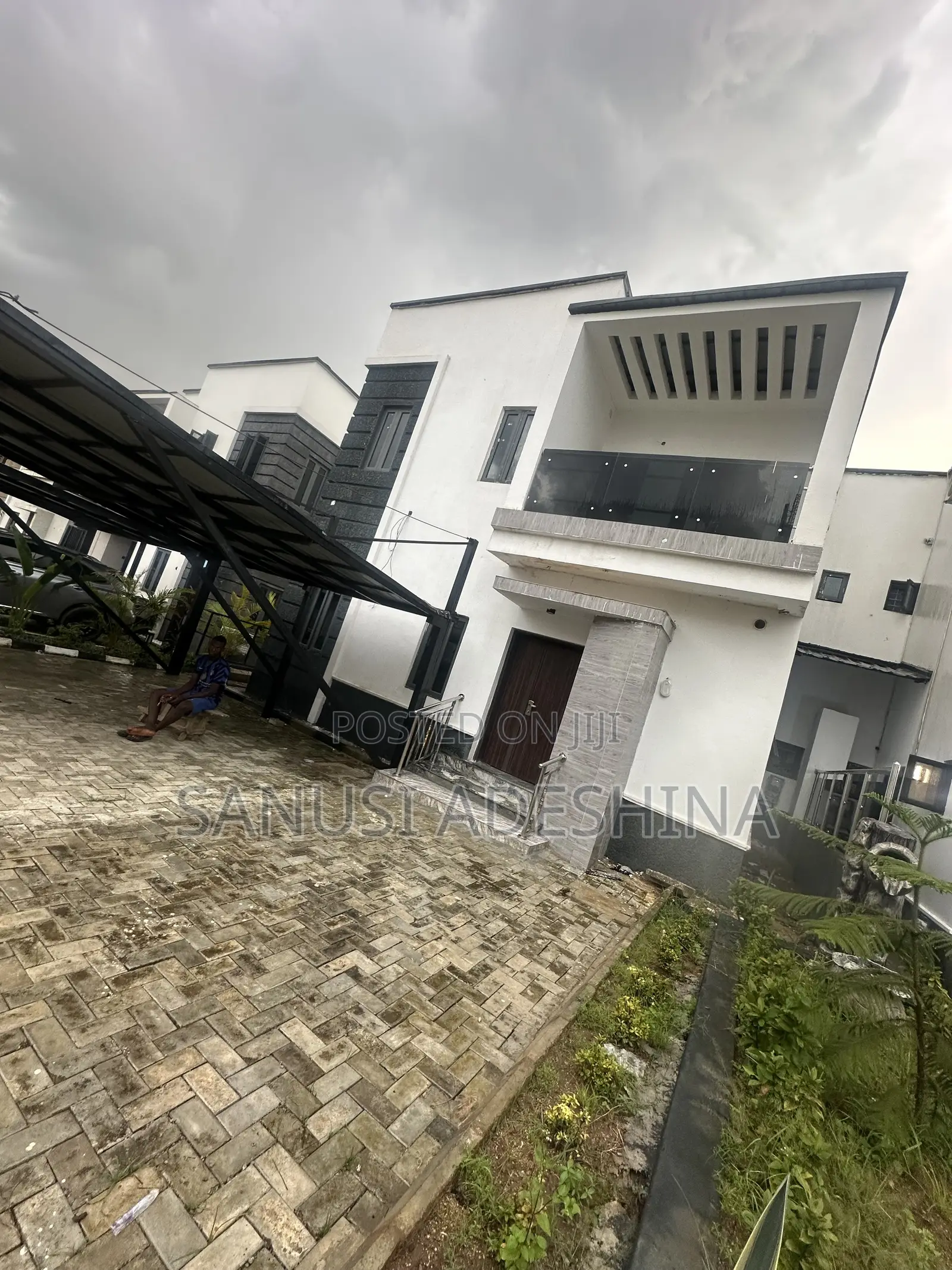4bdrm Duplex in Jahi By Peace for sale