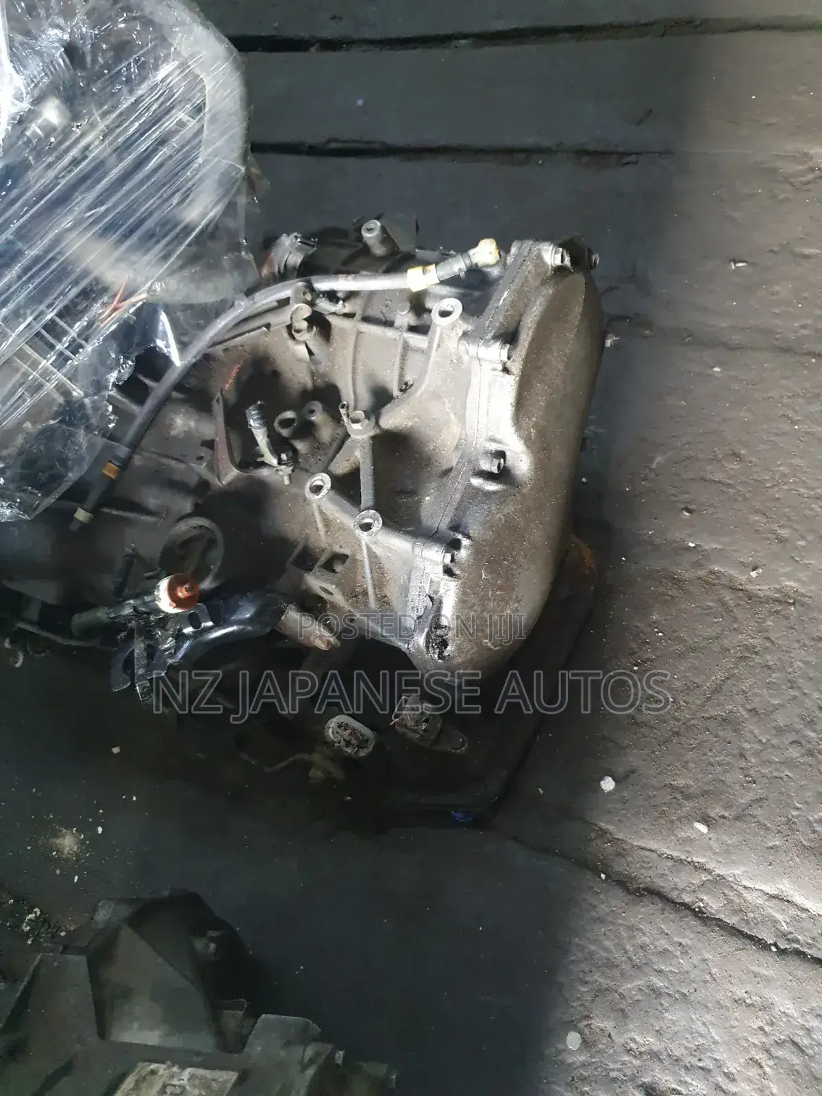 Automatic Gearbox for Toyota Corolla and Camry 5pin 13 Pin Etc.