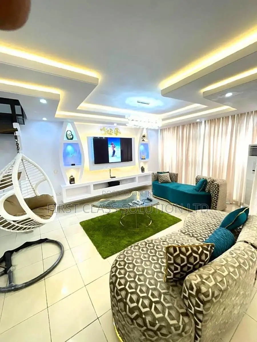 Neatly Furnished and Fully Serviced Luxury 3 Bedroom Duplex Apartment
