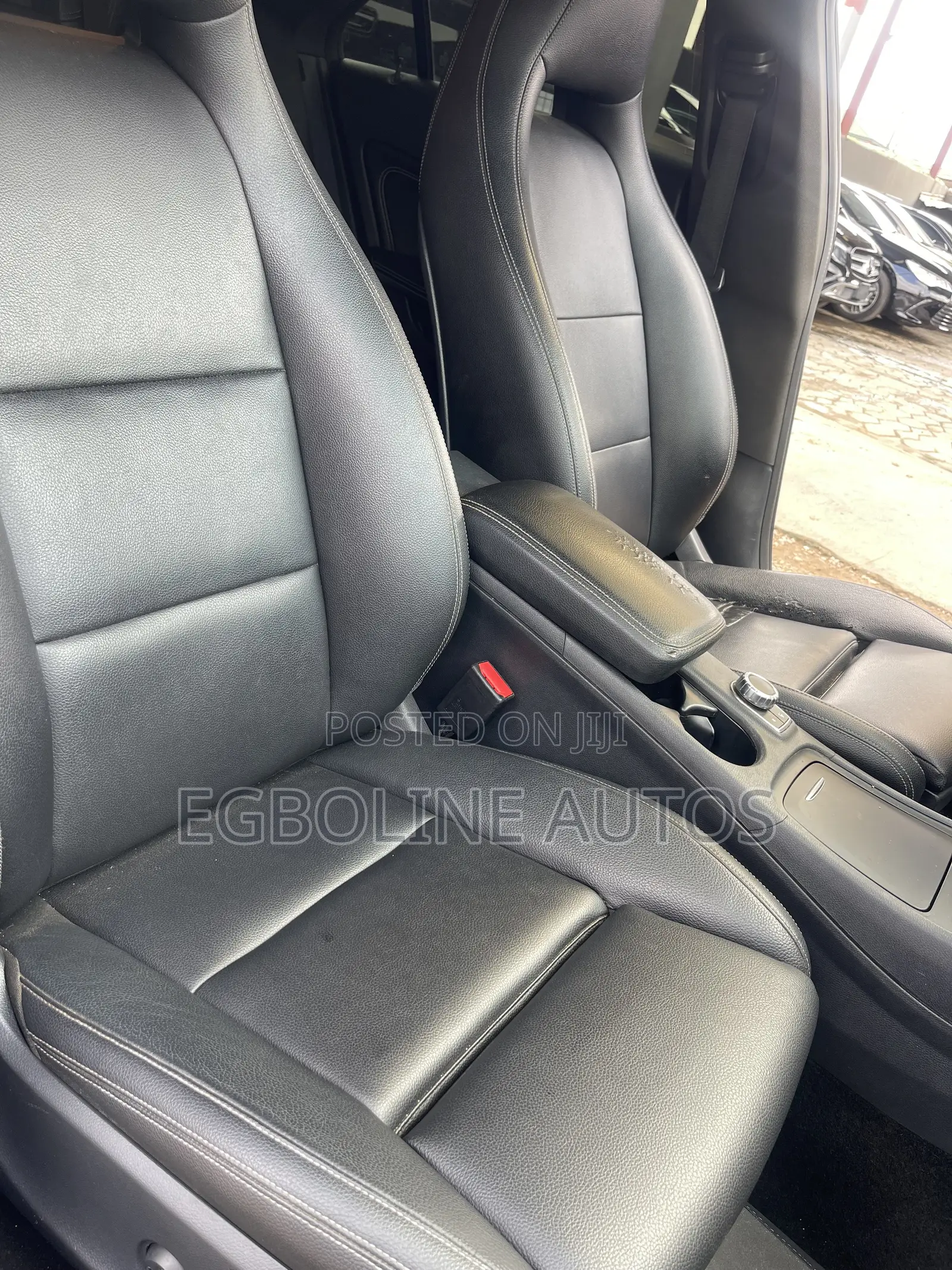 Mercedes-Benz GLA 250 2016 Black