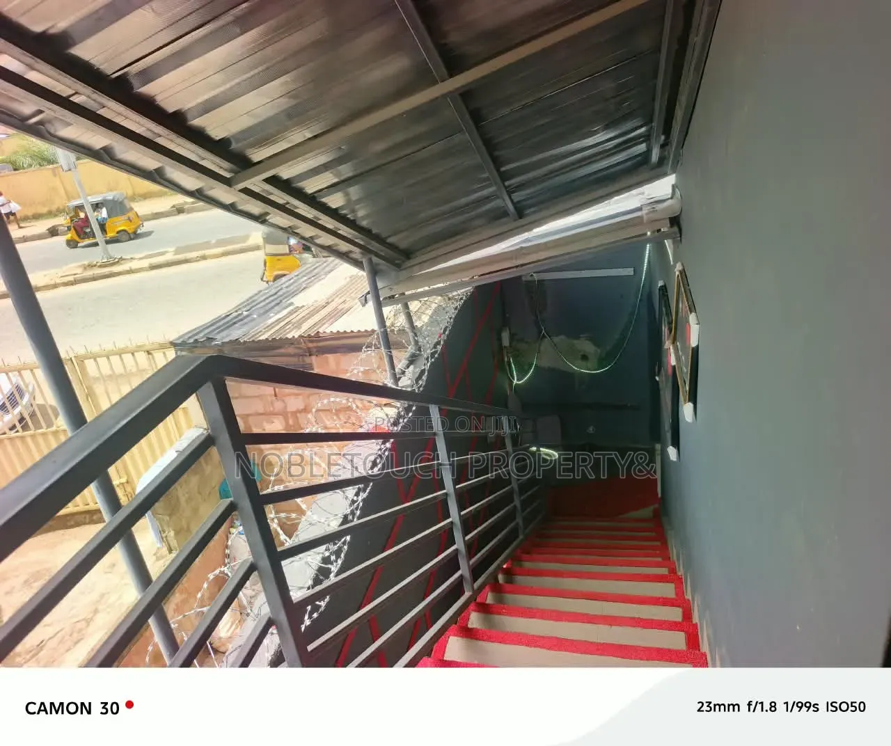 Showroom/Warehouse Available for Lease at Ipaja Lagos