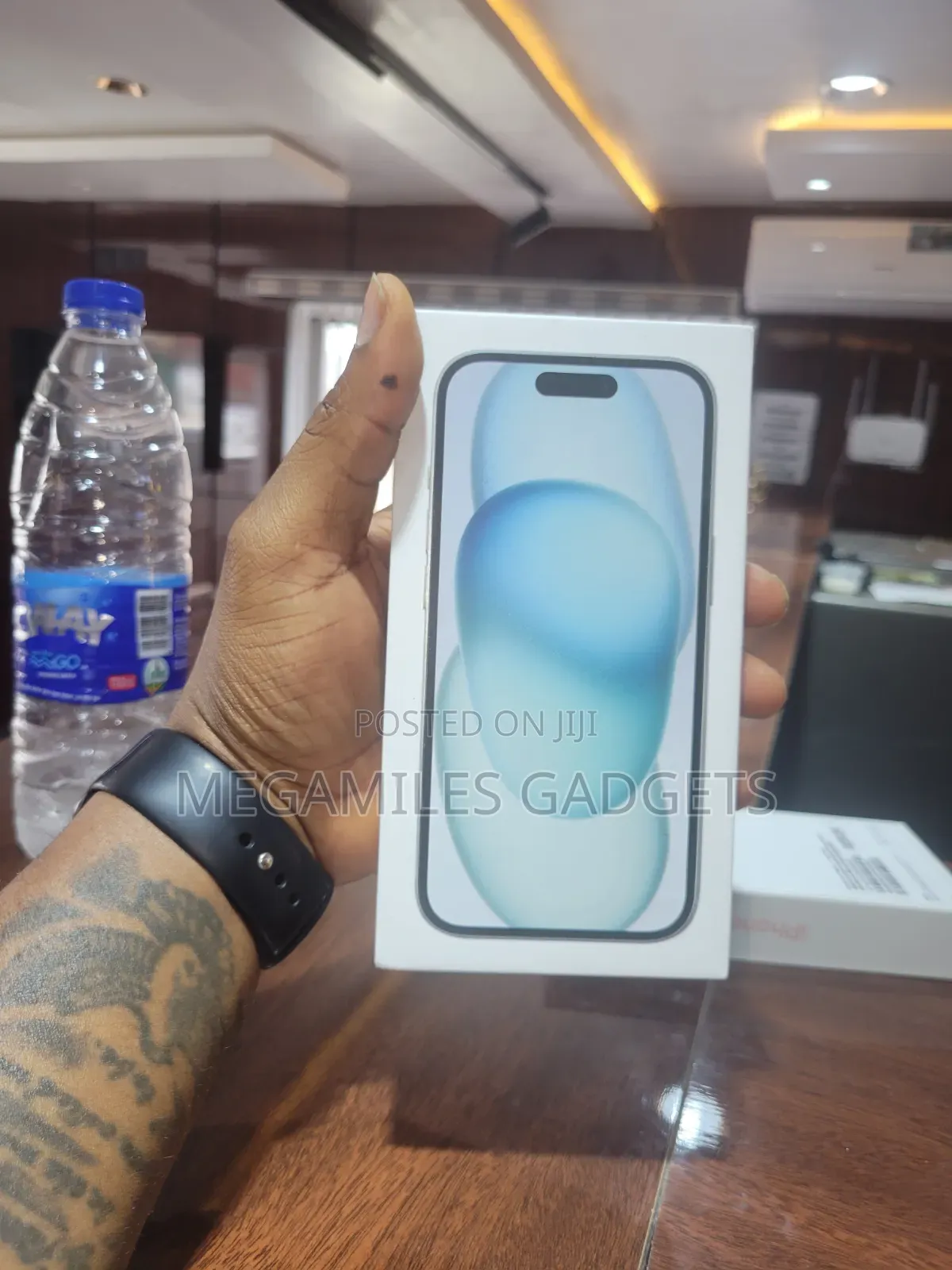 New Apple iPhone 15 256 GB Green