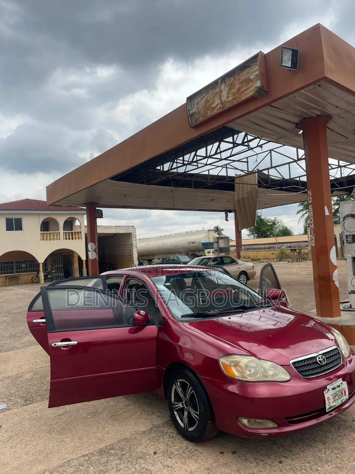 Toyota Corolla 2007 Red