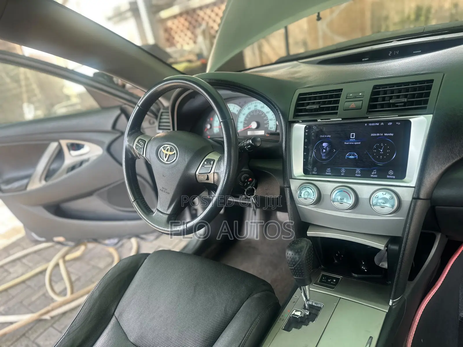 Toyota Camry SE V6 4dr Sedan (3.5L 6cyl 6AM) 2010 Black