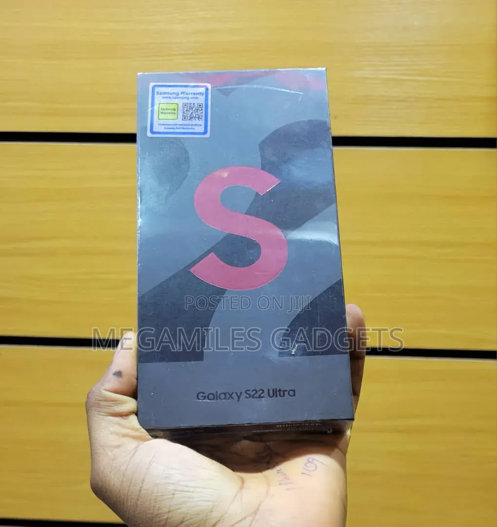 New Samsung Galaxy S22 Ultra 128 GB Black