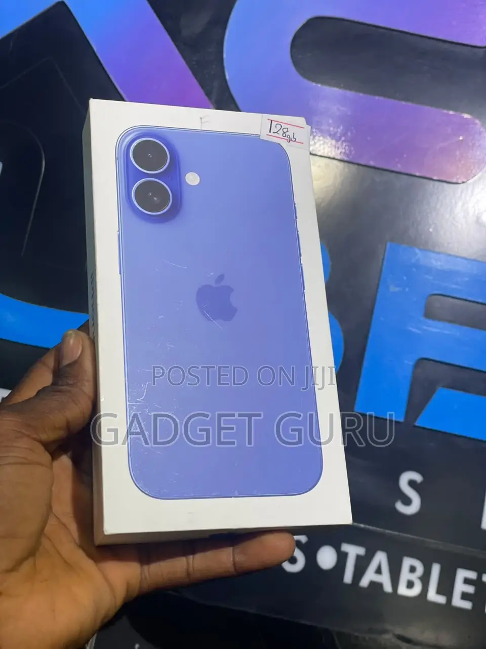 New Apple iPhone 16 128 GB Blue
