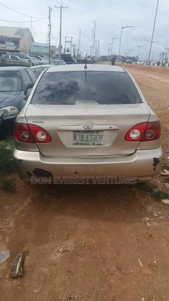 Toyota Corolla 1.4 D-4D 2006 Gray