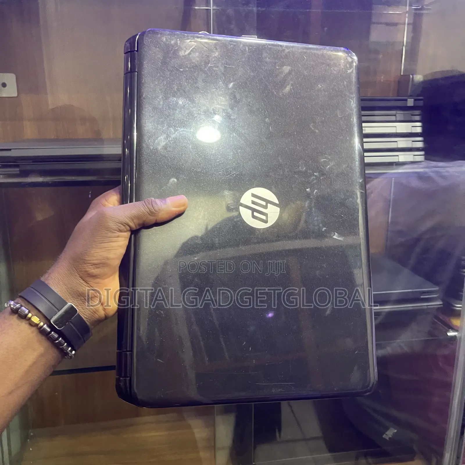 Laptop HP 15-ra003nia 8GB Intel Core i5 SSD 128GB