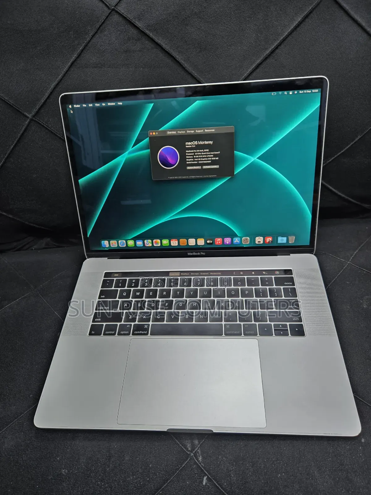 Laptop Apple MacBook Pro 2016 16GB Intel Core i7 SSD 512GB