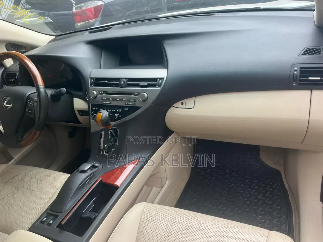Lexus RX 2010 White