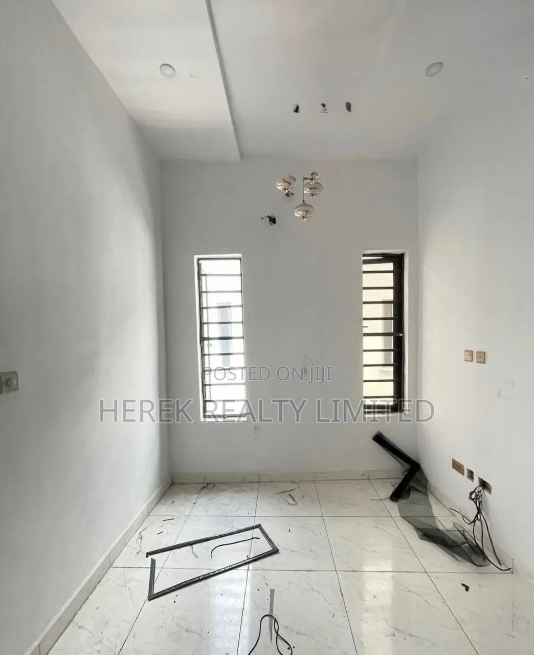4bdrm Duplex in Empire Estate, Chevron for rent