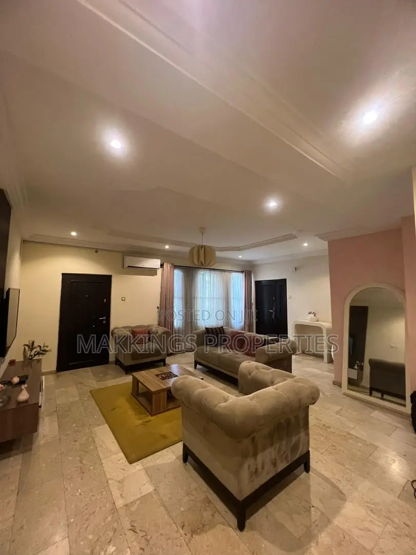 Mini Flat in Ikate for rent