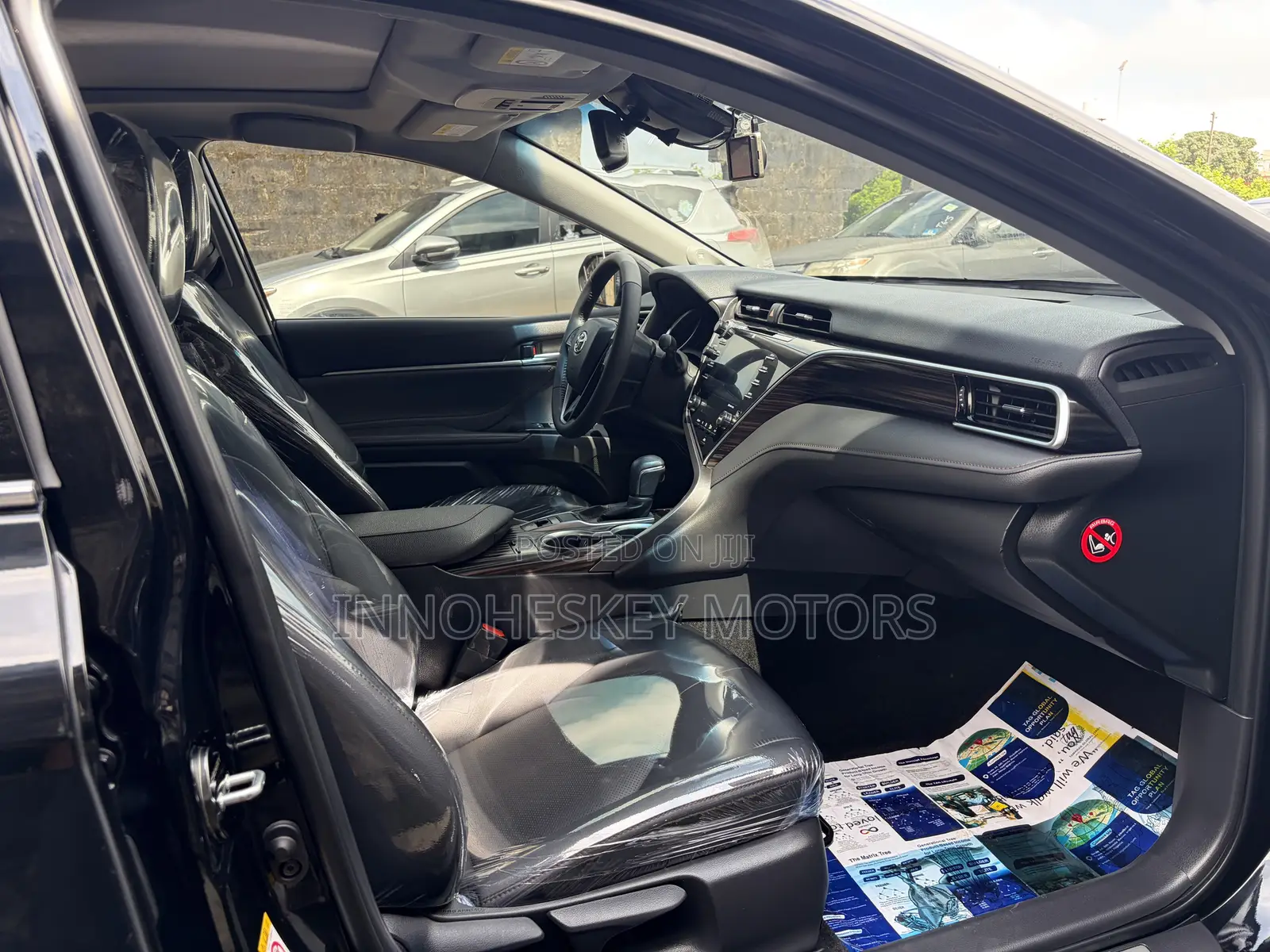 Toyota Camry XLE (2.5L 4cyl 8A) 2019 Black