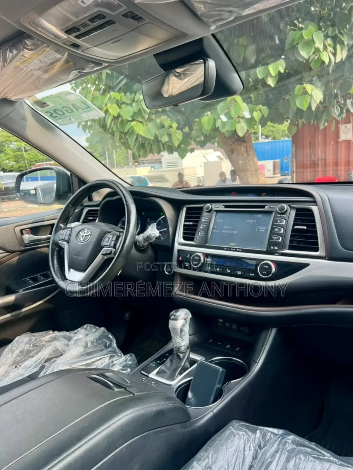 Toyota Highlander XLE 2019 Silver