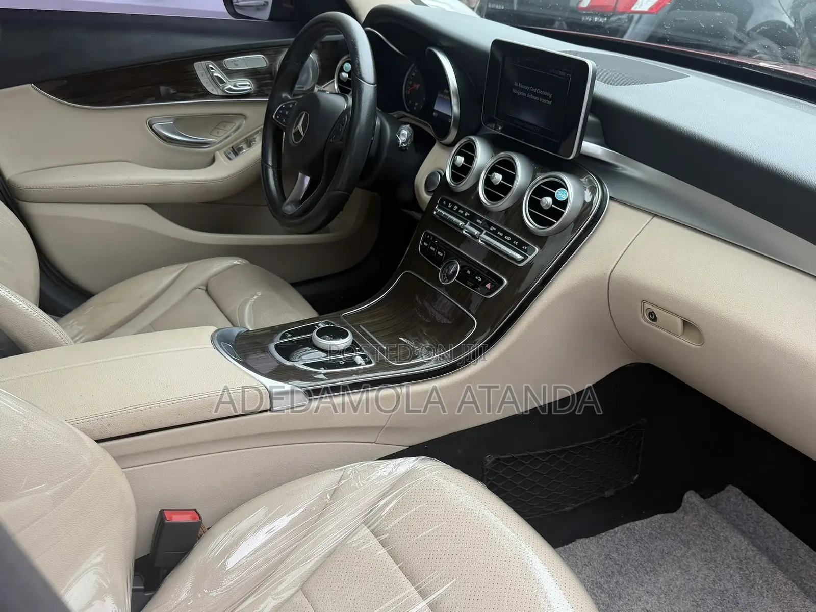 Mercedes-Benz C300 2017 Red