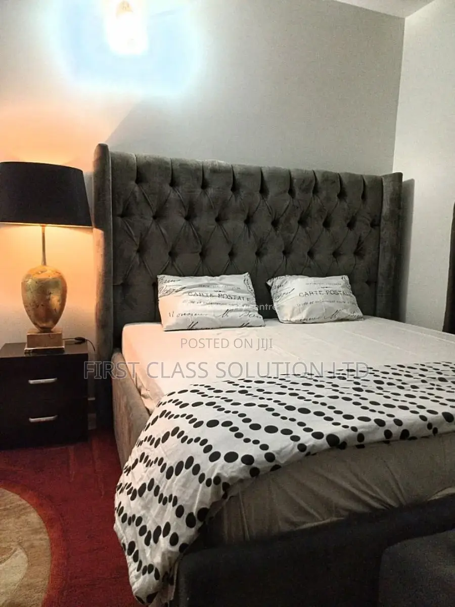 Beautifully Furnished and Well Serviced Luxury 1 Bedroom Apartment