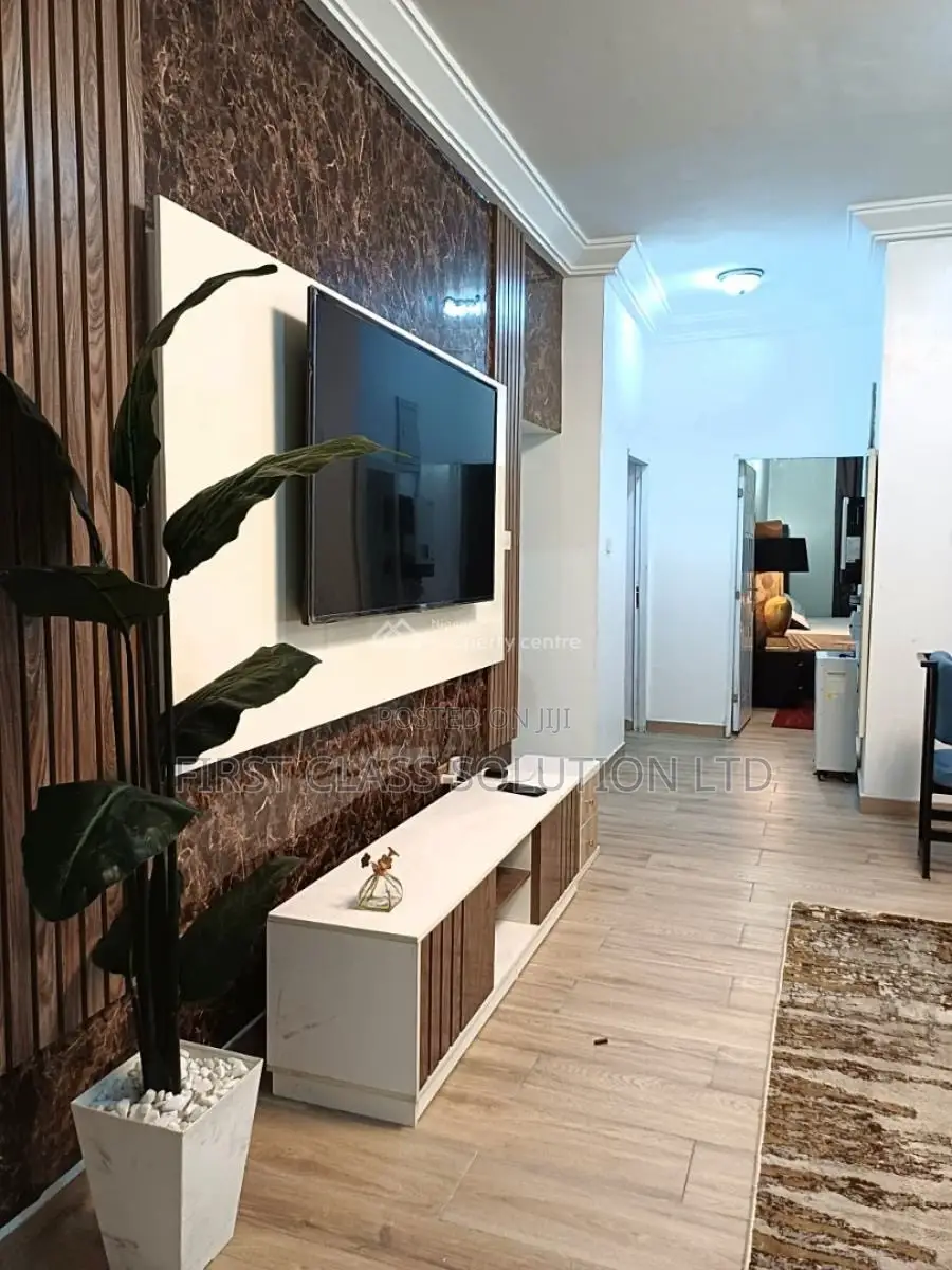 Beautifully Furnished and Well Serviced Luxury 1 Bedroom Apartment