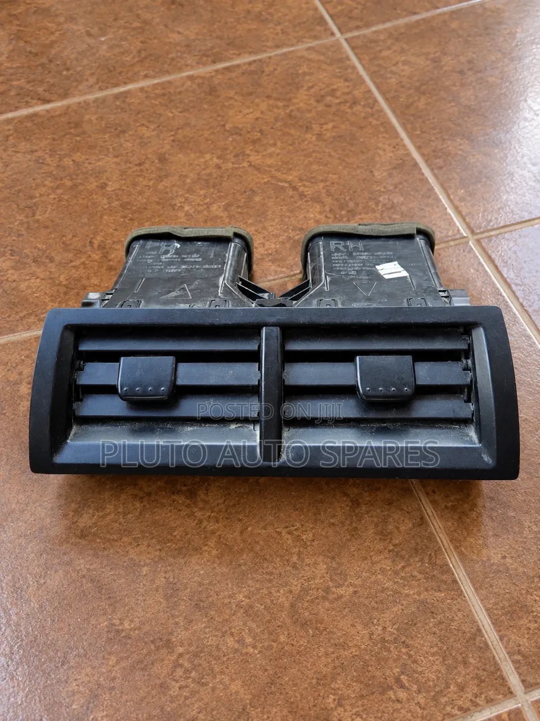 AC Vent Camry 2014 Center Assy
