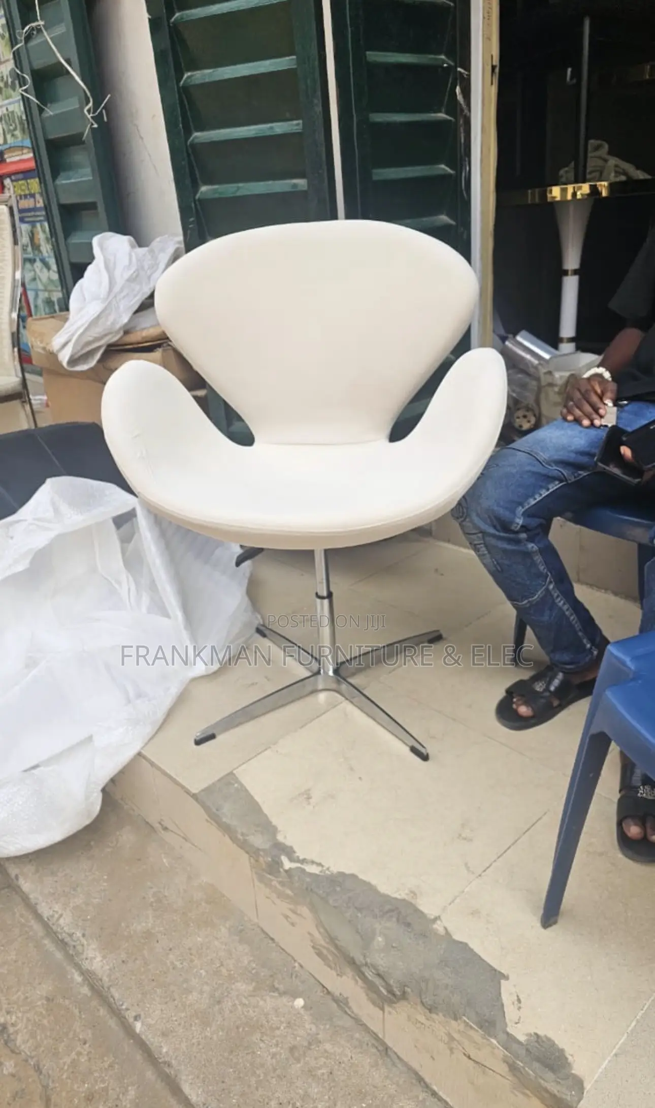 Accent Chairs