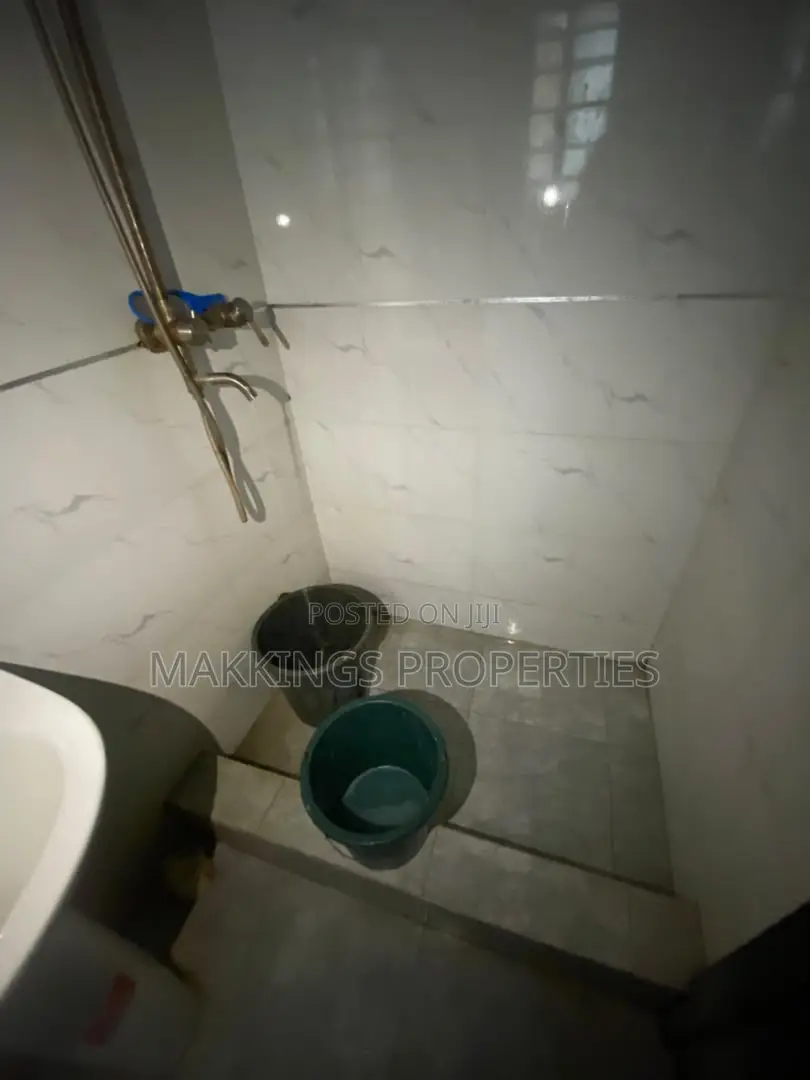 1bdrm Apartment in Jakande for rent