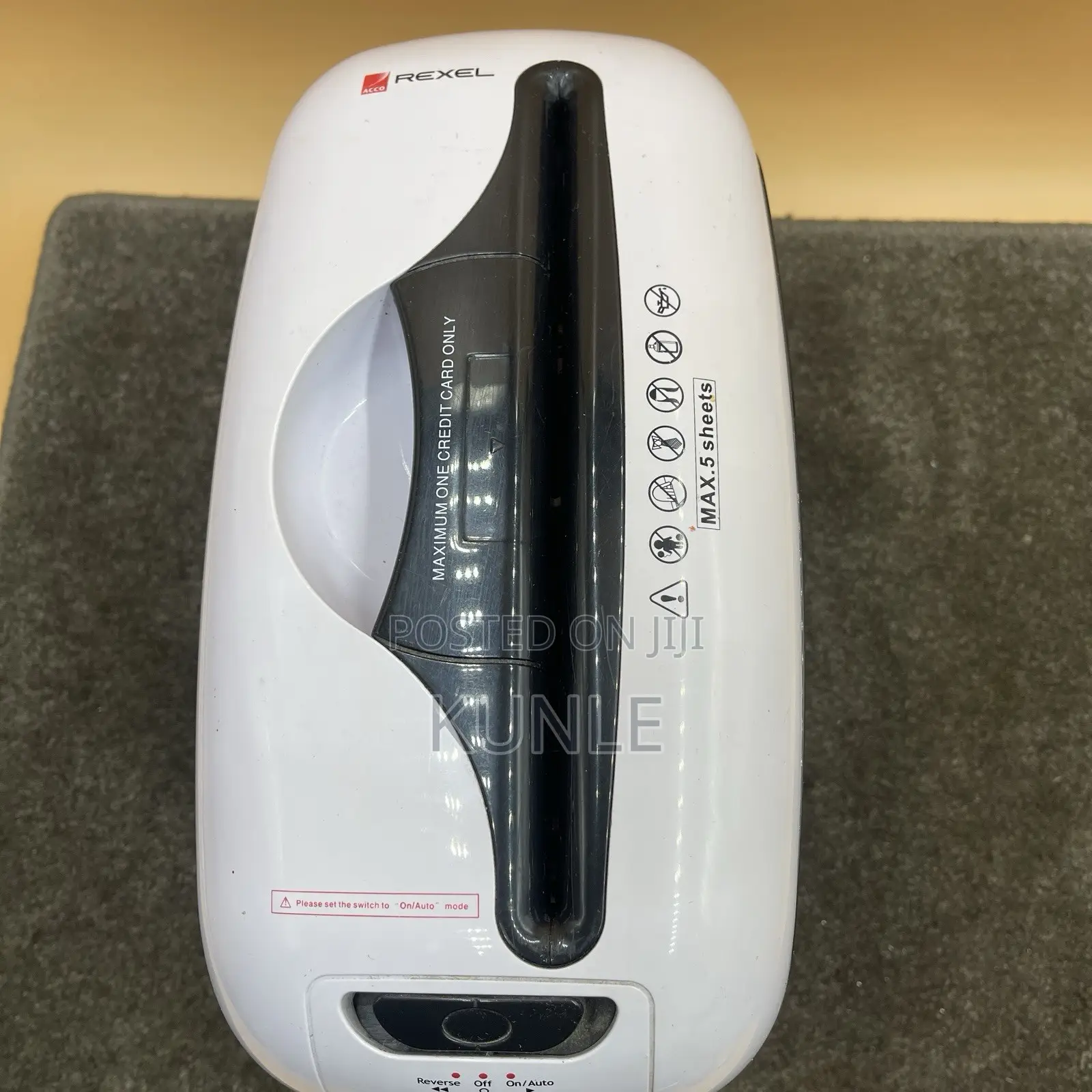 Rexel Style Cross Cut Paper Shredder