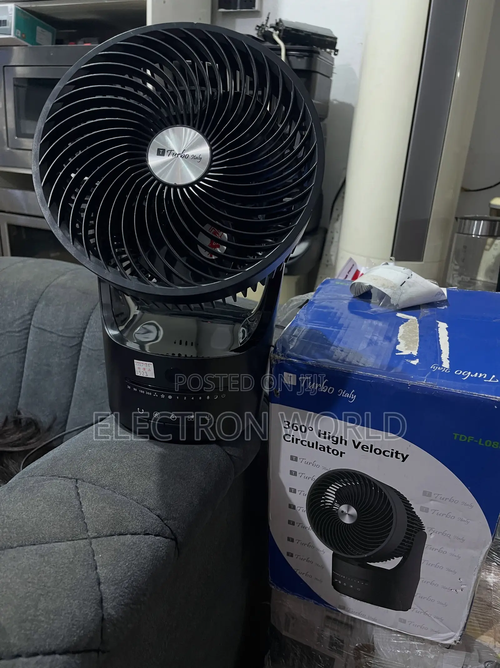 Turbo Italy 360 Table Fan
