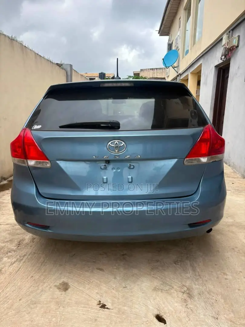 Toyota Venza 2012 Blue