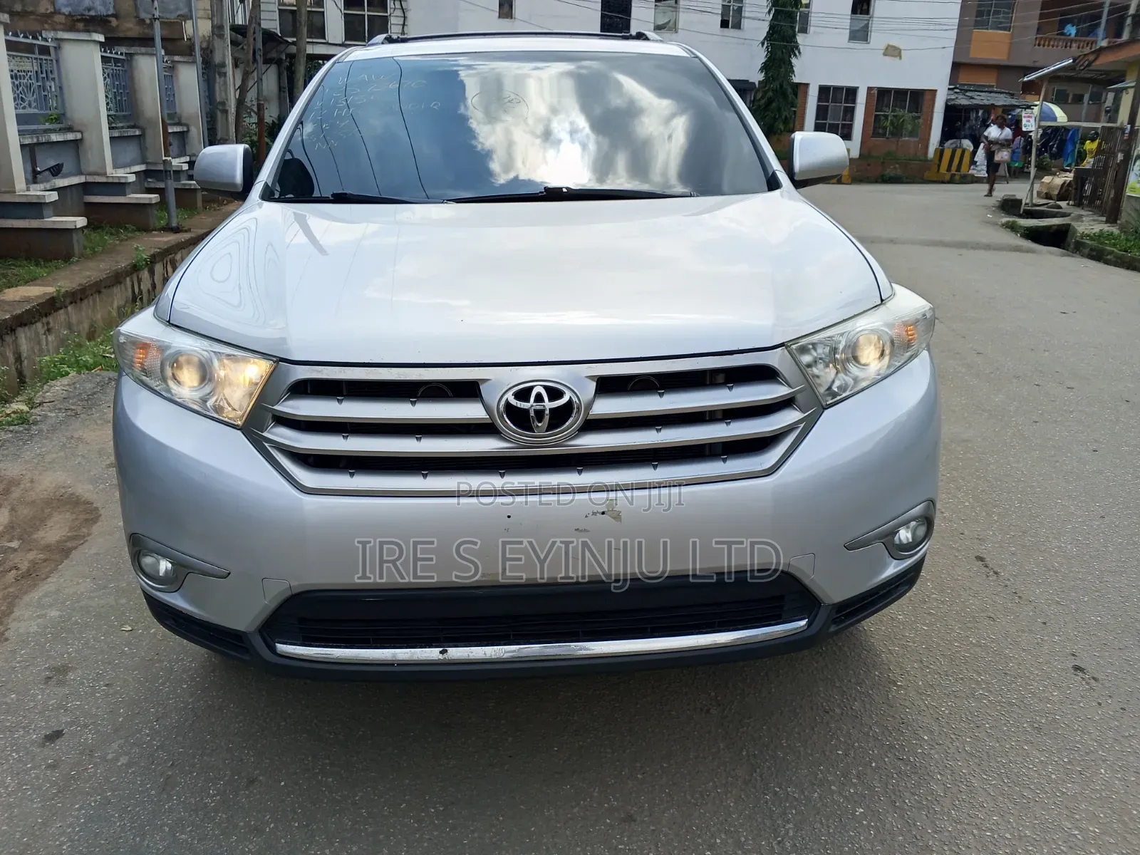 Toyota Highlander 2012 Silver