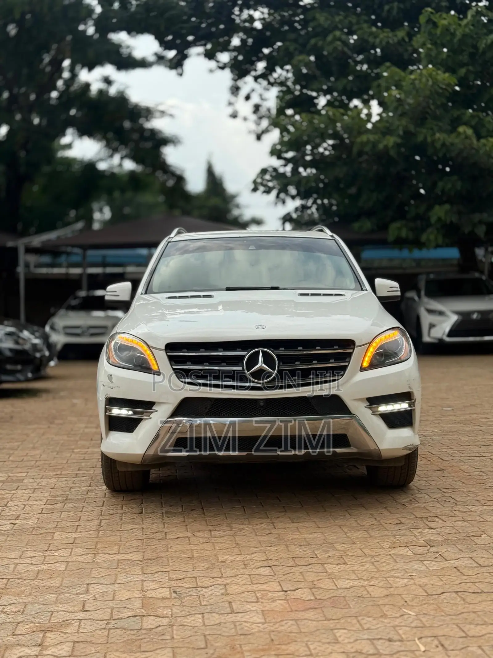Mercedes-Benz M Class ML350 4MATIC 4dr SUV AWD (3.5L 6cyl 7A) 2015