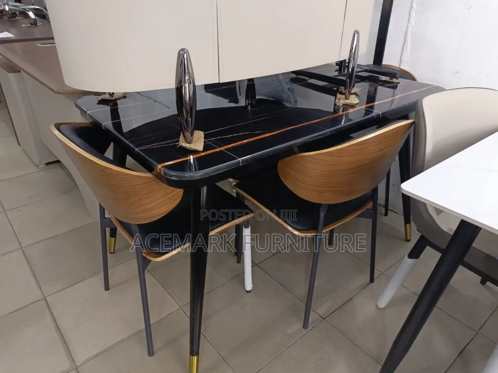 4seater Dinning Set