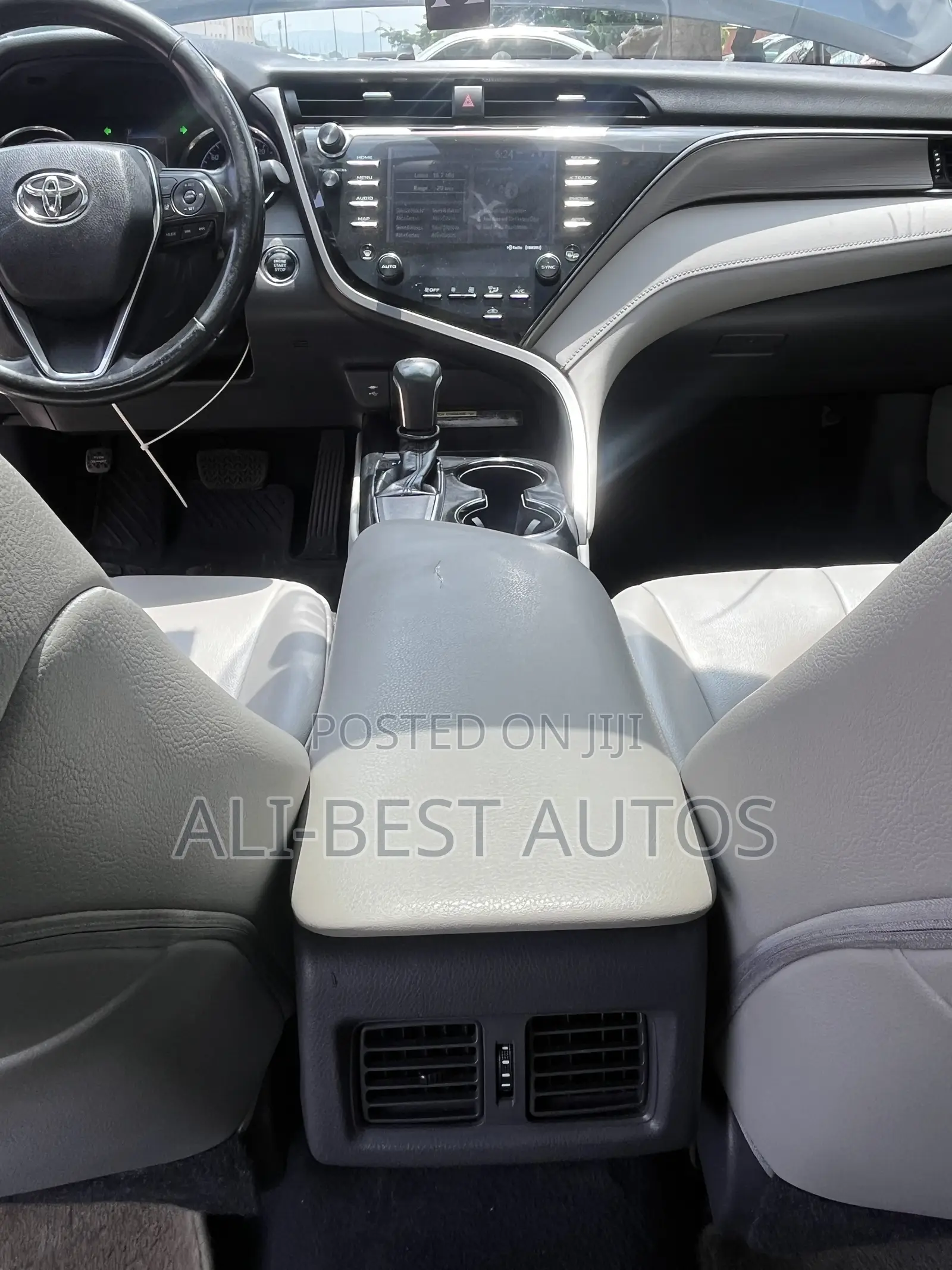 Toyota Camry 2019 Black