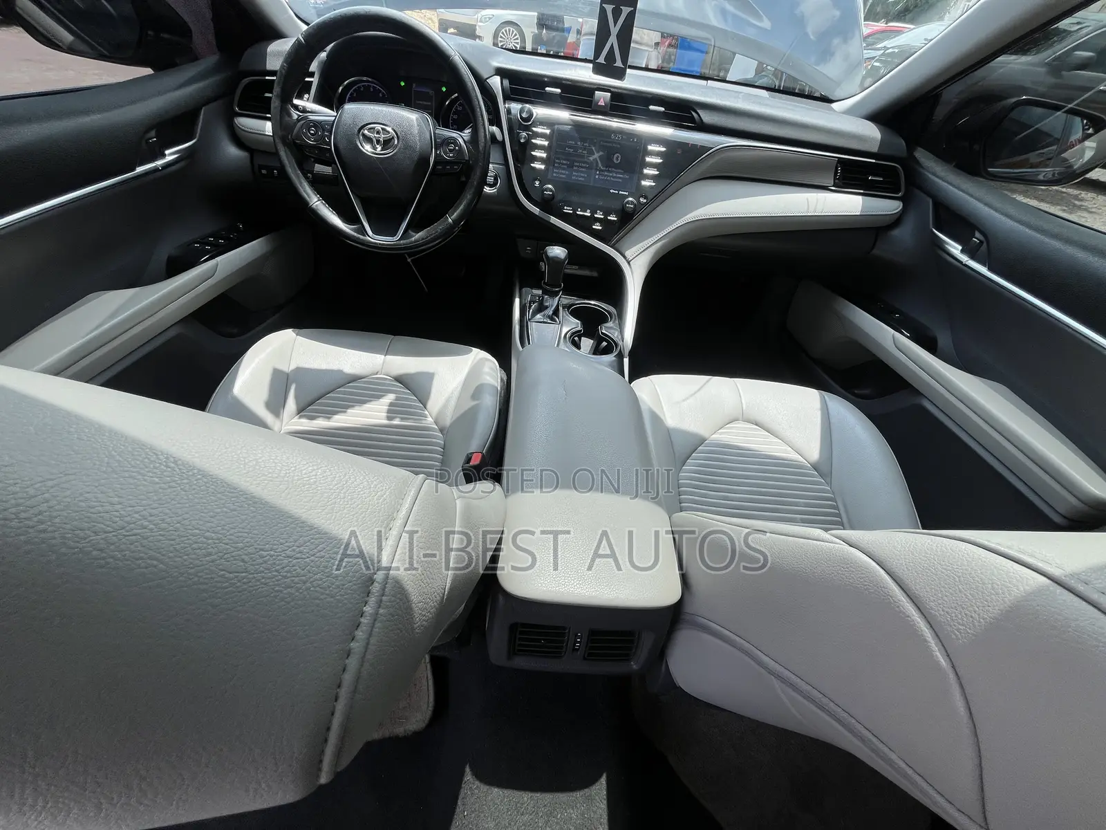 Toyota Camry 2019 Black