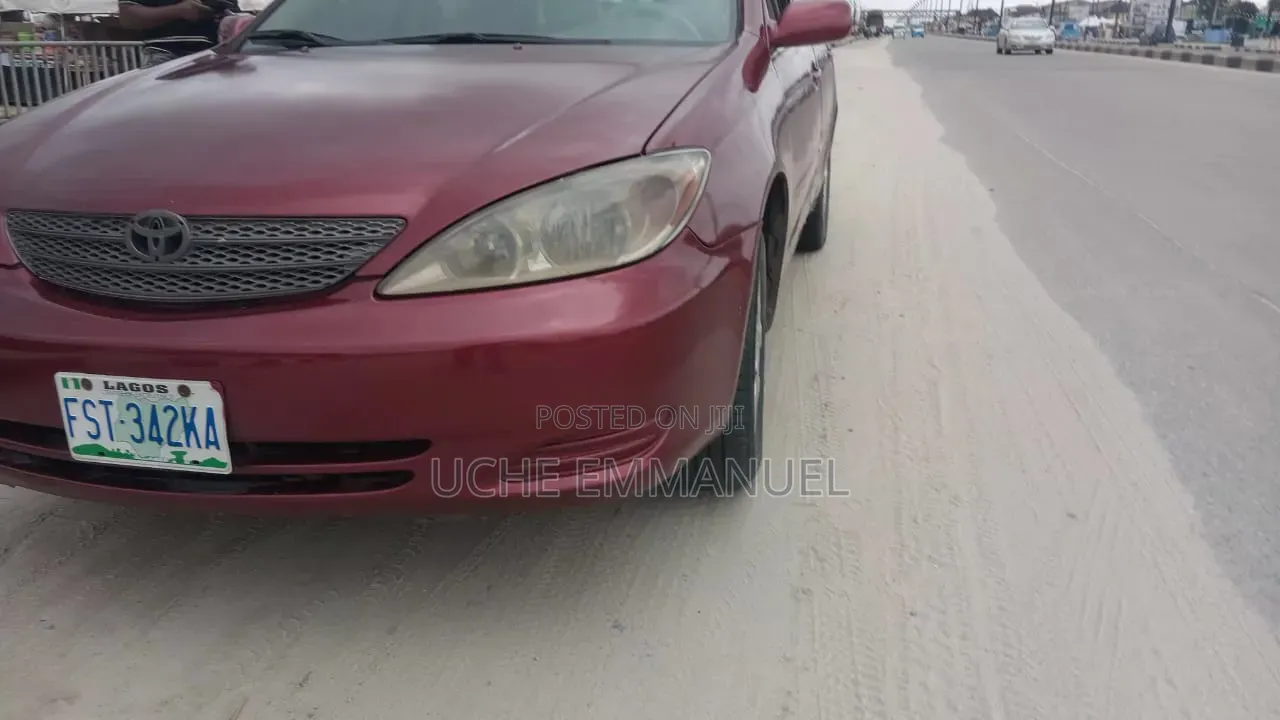 Toyota Camry 2005 Red