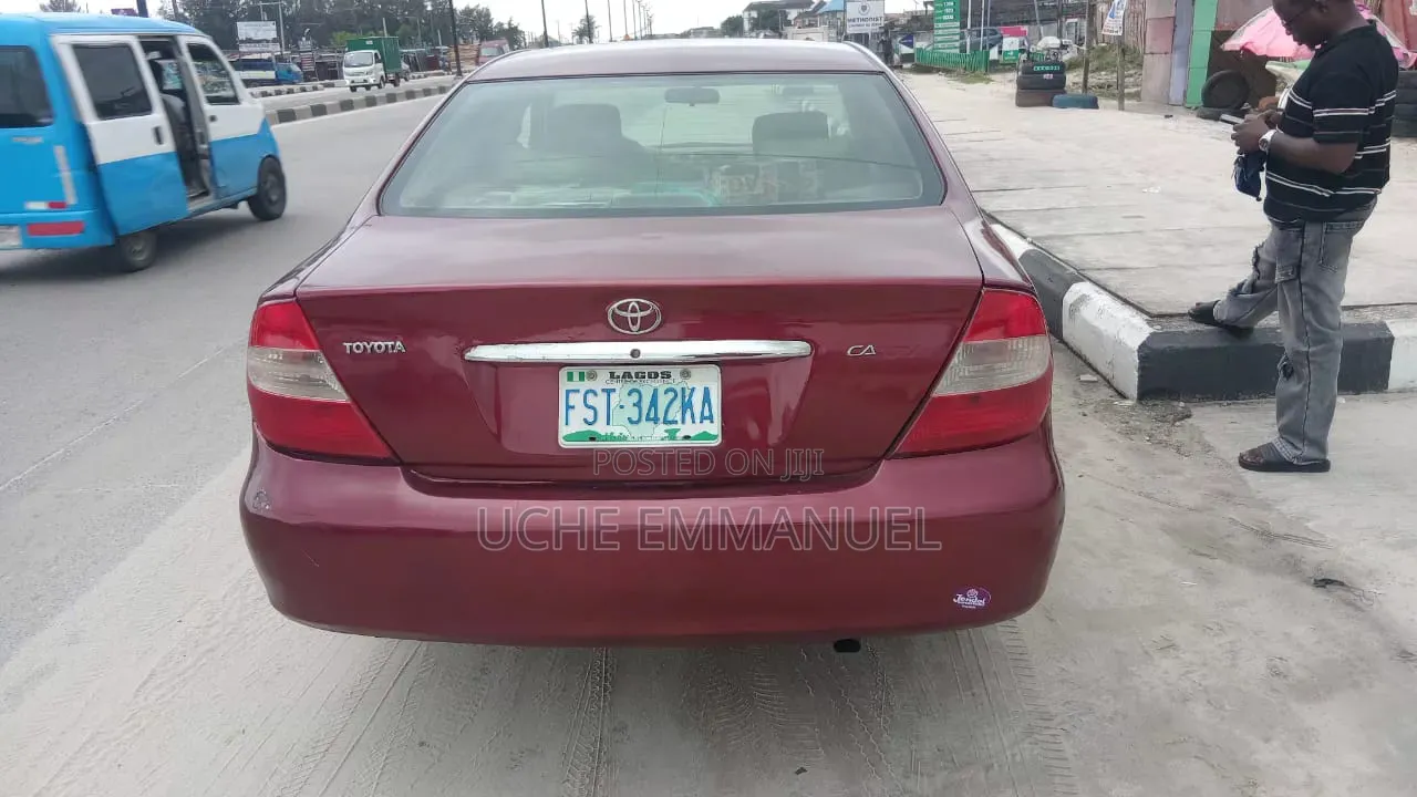 Toyota Camry 2005 Red