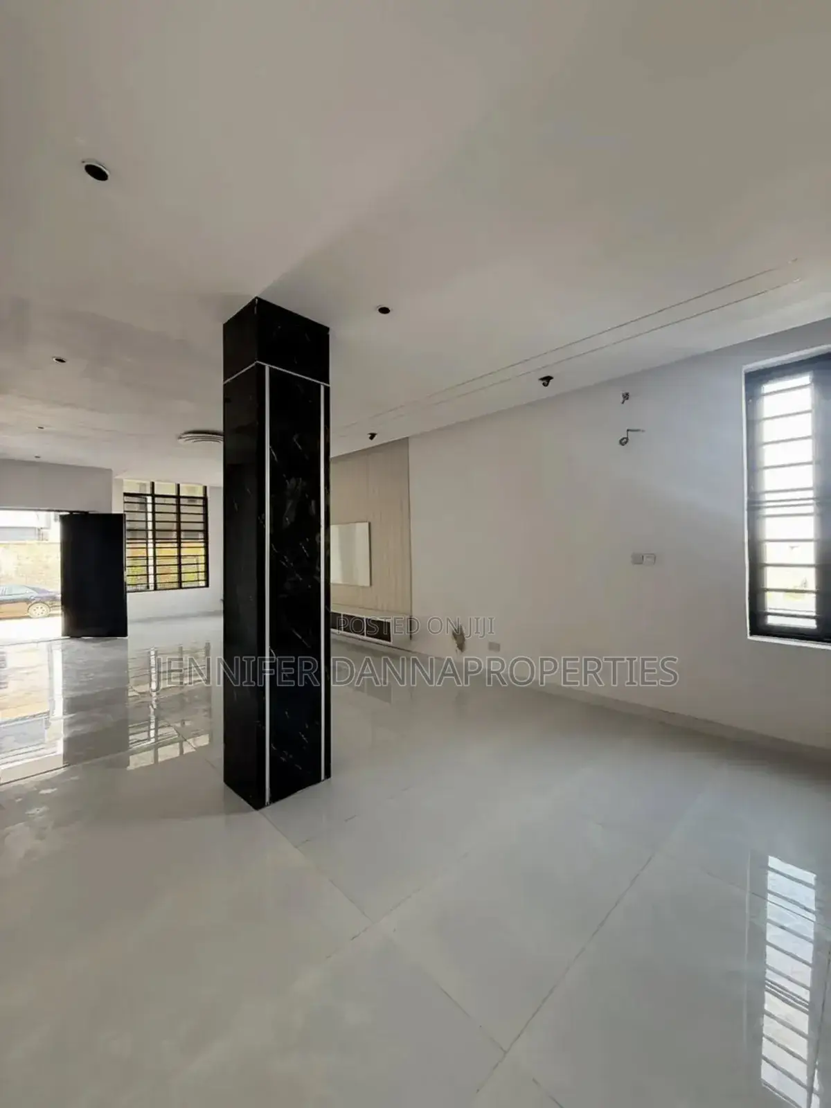 3bdrm Duplex in Sangotedo for sale