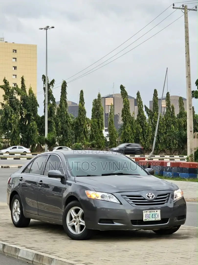Toyota Camry 2008 Gray