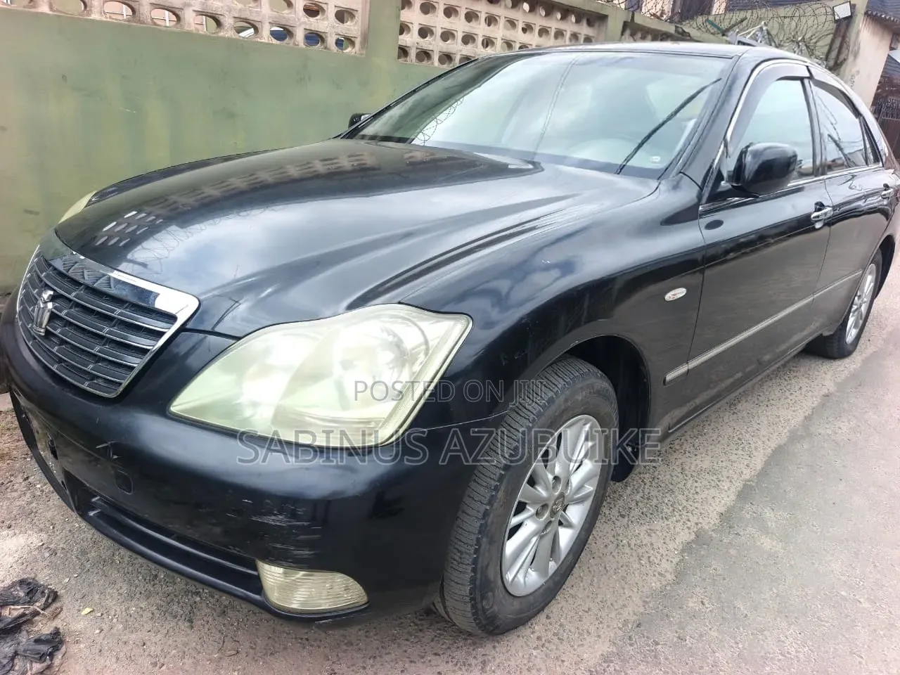 Toyota Crown 2004 Black