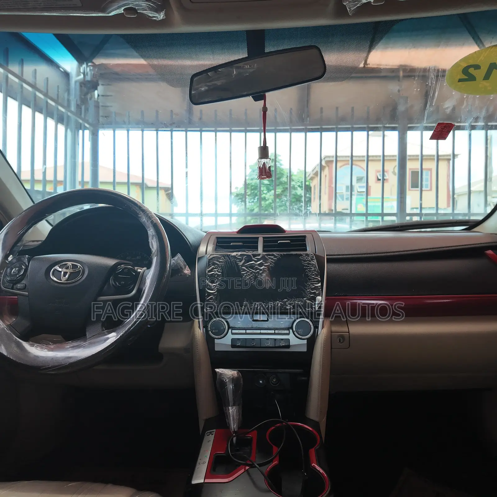 Toyota Camry LE 4dr Sedan (2.5L 4cyl 6A) 2012 Black