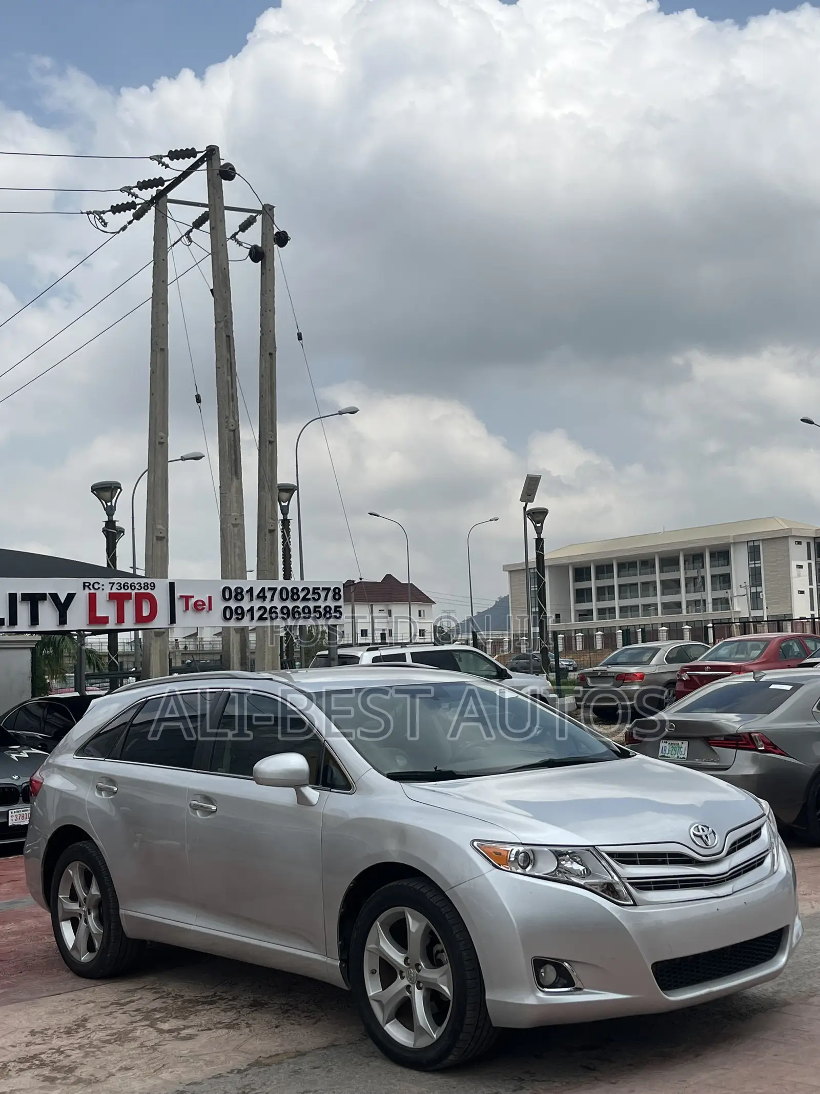 Toyota Venza 2009 Silver